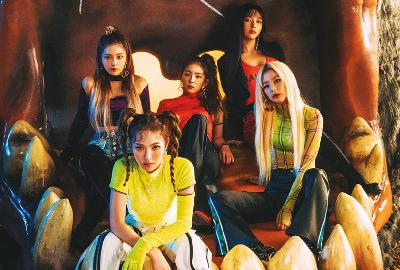 My Red Velvet Spotify Playlist - With Eyes East