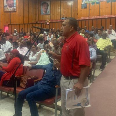 Debaten sobre precios abusivos en Asamblea Municipal del Poder Popular en Guantánamo