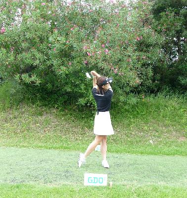 青山めぐ 植田プロ ドキドキ 初ラウンドレッスン2 青山めぐ 植田プロ ドキドキ 初ラウンドレッスン2