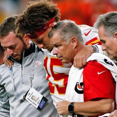 Chiefs Get Throttled For Practicing Mahomes