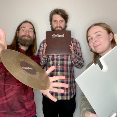 Lamour Podcast #227 - Bus på uppstuds, bye Dubai & tandläkartalkbox Lamour Podcast #227 - Bus på uppstuds, bye Dubai & tandläkartalkbox