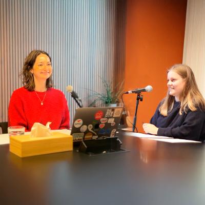 De circulaire garderobe dankzij re-use, repair & resale, met Kringwinkel en UA De circulaire garderobe dankzij re-use, repair & resale, met Kringwinkel en UA