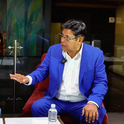 Rayito Colombiano: Cómo Mantener la Esencia de la Cumbia a Través de las Décadas Rayito Colombiano: Cómo Mantener la Esencia de la Cumbia a Través de las Décadas