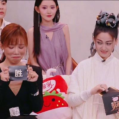 《歌手2025》：天后李佳薇拯救节目，火星电台带着者来女私奔淘汰