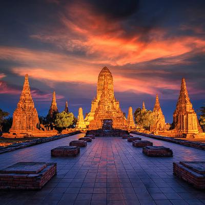 THE VENICE OF THE EAST: AYUTTHAYA THE VENICE OF THE EAST: AYUTTHAYA