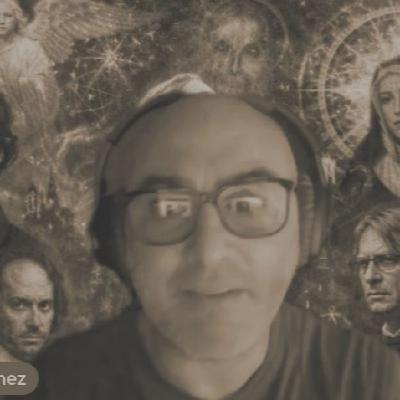 T5E4 - Podcast Sección "Enigmas y Misterios" del Episodio 4 de Podcast 10minutosmás: La Poesía elevada