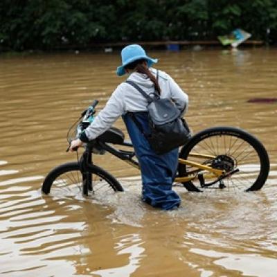 Thời sự 6h 15/11/2025: Cảnh báo mưa lớn từ đêm nay, miền Trung khẩn trương rà soát an toàn hồ đập Thời sự 6h 15/11/2025: Cảnh báo mưa lớn từ đêm nay, miền Trung khẩn trương rà soát an toàn hồ đập