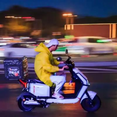 不是骑手需要社保，而是社保需要骑手