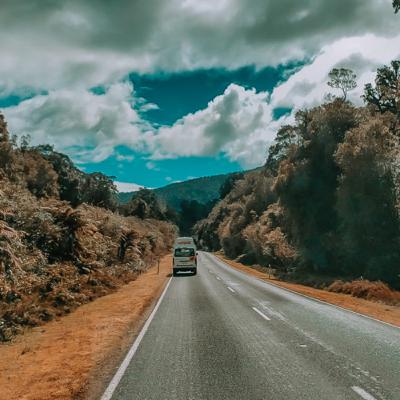Top 6 Reasons to Travel in a Campervan