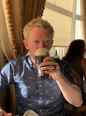 S4 Ep6: A beer a day doesn't keep the doctor away featuring Dr. Damian Fay