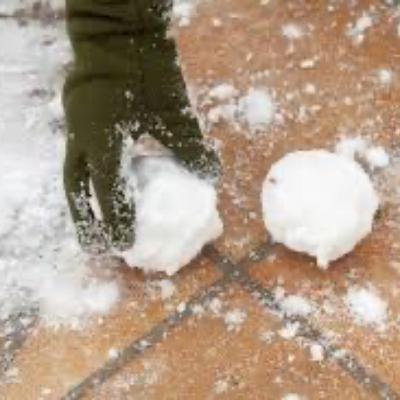 Episode 389 - The Istanbul Snowball Fight Episode 389 - The Istanbul Snowball Fight