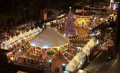 Chocolate, gifts and holiday cheer: Lotte Town Christmas Market to open Thursday