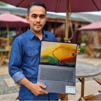 Laptop Pelajar Zenbook 14 OLED