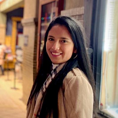 Escuchando-t: Nuestra experiencia en Canva con Daniella Bussalleu