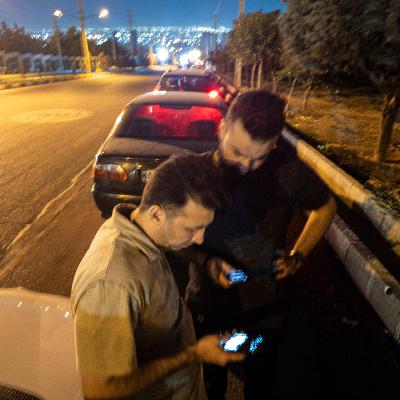 Internetsperre - Warum der Iran das Netz kappte und sein Volk allein ließ