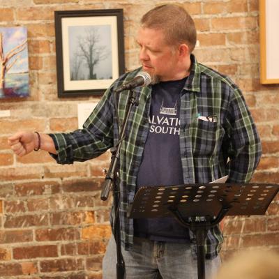 Talking With Poets: Andy Fogle and Jil Hanifan at the Fish Market