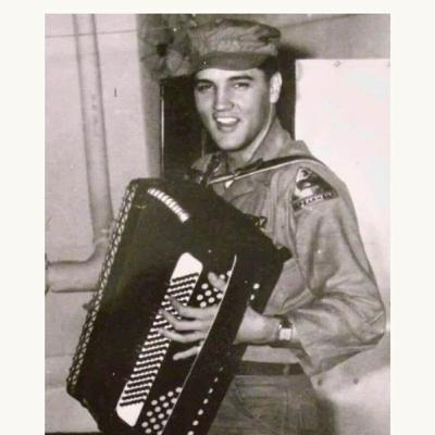 Extra Elvis afl  106 Radio magazine 15-11-2025 Wink Martindale