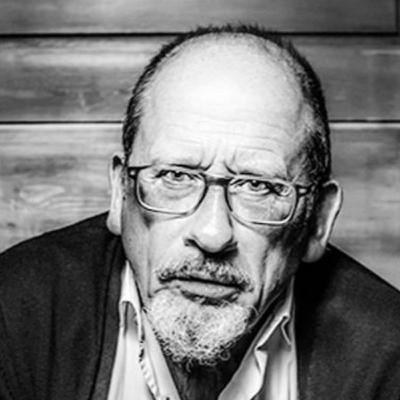 Dirk Van Dijck leest August Vermeylen Dirk Van Dijck leest August Vermeylen