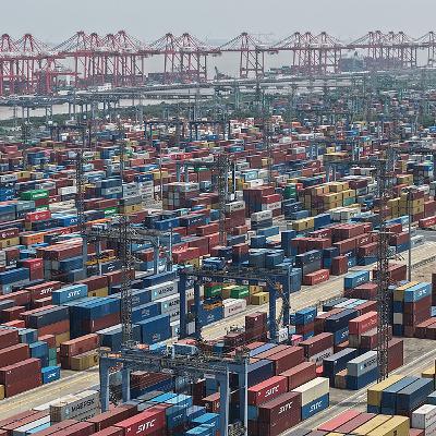 China's trade in goods grows by 3.6 percent in first ten months