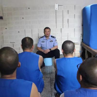 《二里半看守所》第12章：AK少年