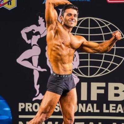 NZ IFBB 1ST PLACE MEN'S CLASSIC Winner Sagar Midha