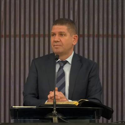 Transformări ciclice ale generațiilor - Marius Livanu
