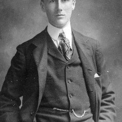 CONTINUED David Pietrusza's book, Roosevelt Sweeps Nation: FDR's 1936 Landslide and the Triumph of the Liberal Ideal, chronicles Franklin Delano Roosevelt's pivotal re-election campaign in 1936, a moment that fundamentally reshaped American political demo
