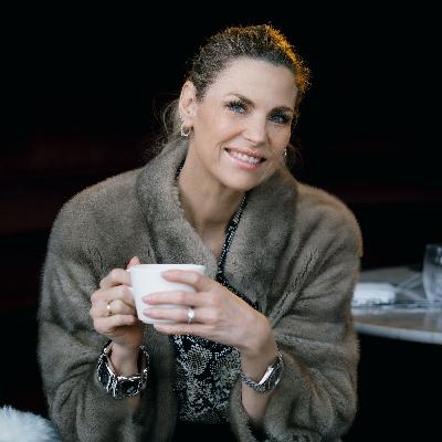 Tanja Dexters is terug. Na jaren van drama, veroordelingen en een rijverbod zegt ze: “The bitch is back.” Tanja Dexters is terug. Na jaren van drama, veroordelingen en een rijverbod zegt ze: “The bitch is back.”