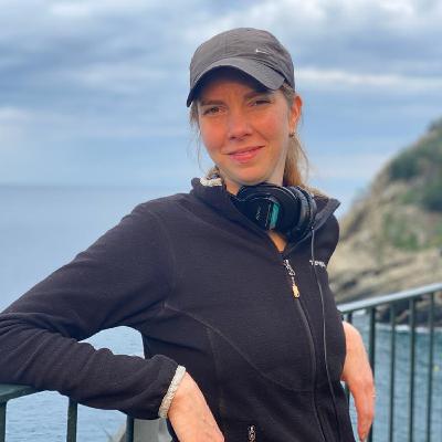 Leleane Lindenaar / Boom Operator