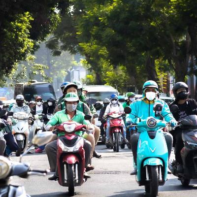 Chuyển đổi xanh - Quyết tâm chuyển đổi xe xăng ở nội đô - từng bước phát triển năng lượng xanh, giảm phát thải