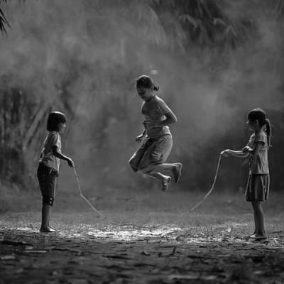 seni tanpa intervensi