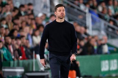 "El soroll al voltant de Xabi Alonso és insuportable, no és només un run-run" "El soroll al voltant de Xabi Alonso és insuportable, no és només un run-run"