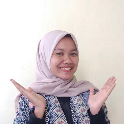 PSYTALKBY-Perbandingan Teori jean piaget, Vygotsky dan Erik Erikson dan pengaplikasian di sekolah.