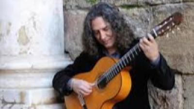 Tomatito homenajea a Paco de Lucía en su tierra natal