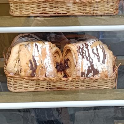 Demasiado caro: Angel Pascua recuerda el pan de El Cometa (los oyentes nos cuentan)