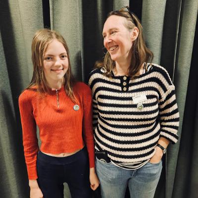 Avsnitt 85 - Jonna och Junia vrider världen och öppnar våra sinnen.
