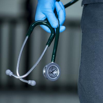 INESS na DNES #115: Vyvraciame nepravdy o zdravotníctve – dopĺňame dôležitý kontext | Časť I INESS na DNES #115: Vyvraciame nepravdy o zdravotníctve – dopĺňame dôležitý kontext | Časť I