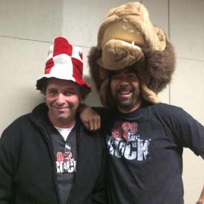 Nov 03/25 Craig & Lucky On Demand