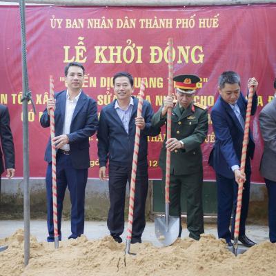 Tin trong nước - Huế phát động “Chiến dịch Quang Trung” hỗ trợ xây dựng, sửa chữa nhà ở cho người dân vùng thiên tai Tin trong nước - Huế phát động “Chiến dịch Quang Trung” hỗ trợ xây dựng, sửa chữa nhà ở cho người dân vùng thiên tai