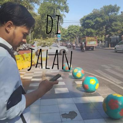 Di Jalan (Trailer) Di Jalan (Trailer)