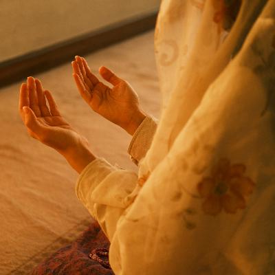 God's Presence in the Life of Esther - Dr. Mark Gignilliat God's Presence in the Life of Esther - Dr. Mark Gignilliat