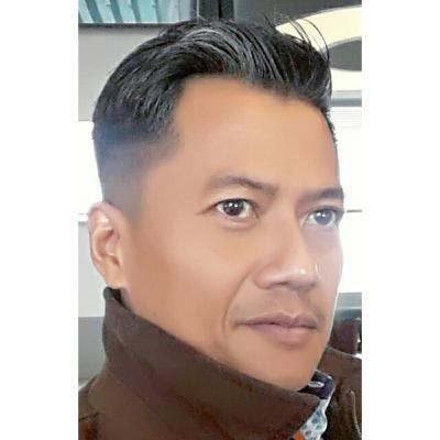 PELUKAN MISTIS SANG MANTAN