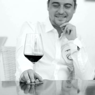 Cata a ciegas: secretos para mejorar tu cata de vinos Cata a ciegas: secretos para mejorar tu cata de vinos