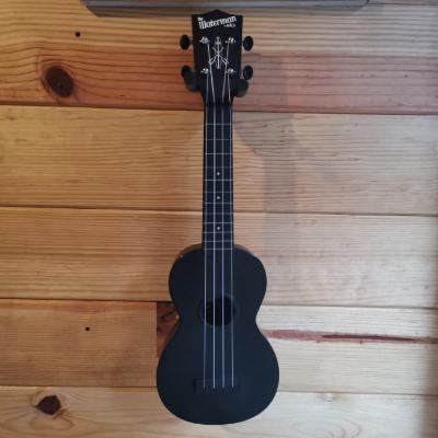Angie Rocha nos plática : El ukulele cambia vidas. Del chat en YouTube en vivo al podcast .