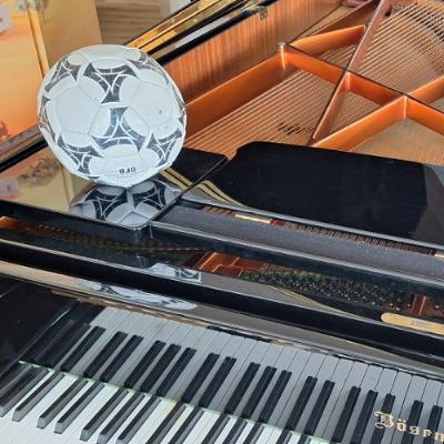 Musik und Fußball - Eine Stunde Klassik mit Jürgen Plich Musik und Fußball - Eine Stunde Klassik mit Jürgen Plich