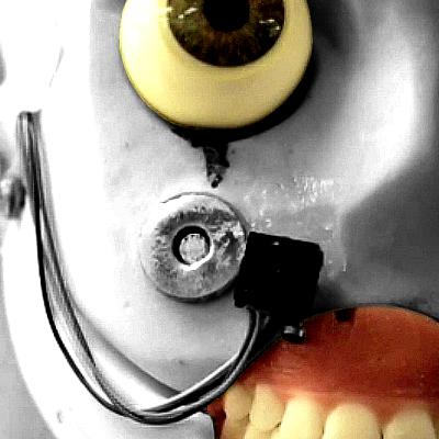 Rodeados de robots Rodeados de robots