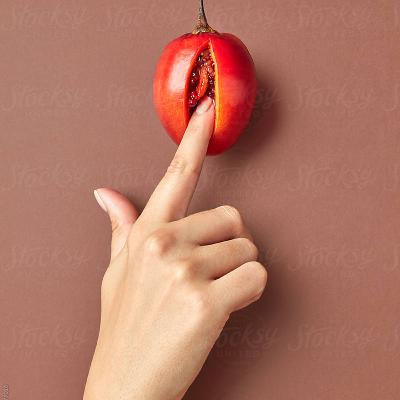 Female Masturbation: How To Give Yourself A Hand