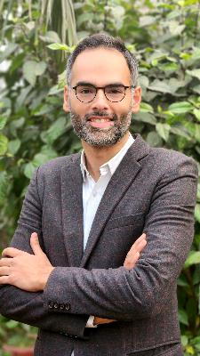 1. The Entrepreneurial Journey of Writing Your Own Glory In A Family Enterprise: Kartik Wahi of Claro Energy 1. The Entrepreneurial Journey of Writing Your Own Glory In A Family Enterprise: Kartik Wahi of Claro Energy