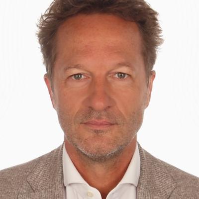 Bruggenbouwers met Rogier Hoenders