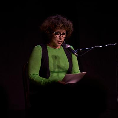 Írók a klubban #53 – Felolvas: Király Kinga Júlia